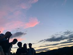 -鬼笑石后山停车场