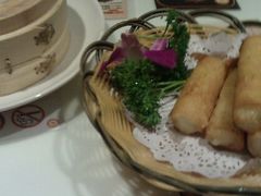 -新大咀港式茶餐厅(宝山万达店)