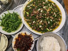 -江湖黑大兔(杨家坪店)
