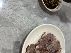 -何永光123鲜牛肉馆(1号店)