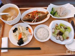 -大美母婴月子中心