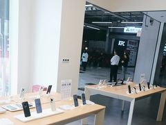 -华为合作店(塞纳新天地)