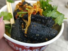 -黑色经典臭豆腐·湖南特产(步行街店)