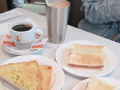 -香港新发烧腊茶餐厅(书城店)