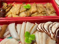 -蘑界·野生菌火锅(深业上城店)