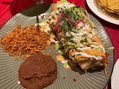 -Pistolera Mexican Cantina女枪手墨西哥餐厅(碧云路店)