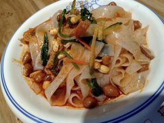 -陇上秦轩西安biangbiang面(EFC欧美金融商业城店)