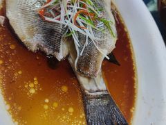 -洱海人家餐厅(仙足岛店)