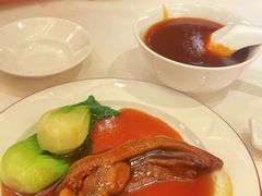 鲍汁鹅掌-利苑酒家(合景国际金融广场店)