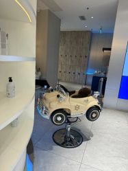 -PE SALON
