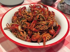 甜麻干煸小龙虾-在老街·淮安大排档·甜麻干煸龙虾·烧烤(河下古镇店)