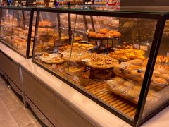 -巴黎贝甜(大宁国际商业广场店)