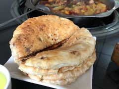 -周老三跷脚牛肉·全牛火锅(非遗传承店)