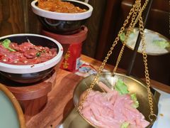 -新哥老官·畅吃123·美蛙世界(苏宁广场店)