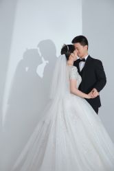 -雪中彩影婚纱摄影·微光艺术中心