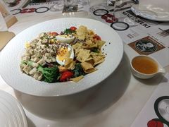 墨西哥玉米片鸡肉混合坚果沙拉-Deer Park鹿园西餐(仁恒置地广场店)
