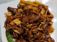 -一品美食城(石碣序伦小学店)