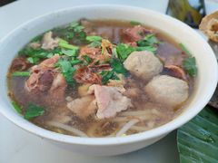 -纽顿熟食中心