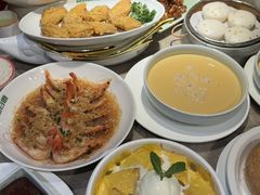 -新白鹿餐厅(金鹰新街口店)