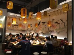 大堂-默记孙抄手(园艺山店)