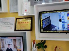 -艾克瑞特AI机器人·少儿编程·人工智能通识教育·STEAM教育(伟东校区)