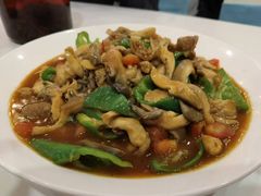 -乡村馕坑肉·烧烤·新疆菜·本地人更爱吃(阿勒泰首店)