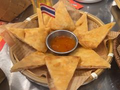 -小小集渔·泰式大排档(太古里香槟店)