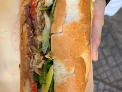 -Bánh Mì Huynh Hoa