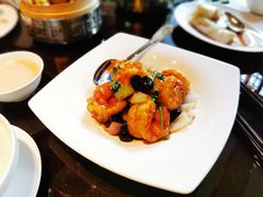 黑蒜大千虾球-北京四季酒店·采逸轩