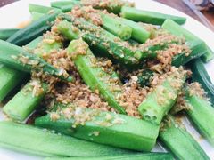 -亚龙湾8号(丁村万人海鲜广场店)