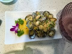 -巧克力渔家.小船海鲜胶东菜(万平口店)