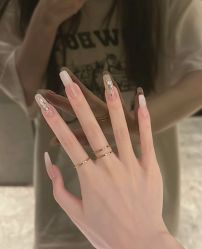 -1T·1M 日式美甲美睫