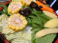 -一朵菌·野生菌探索家火锅(南亚店)
