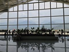 -张家界荷花国际机场