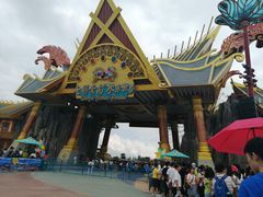 -七彩云南欢乐世界