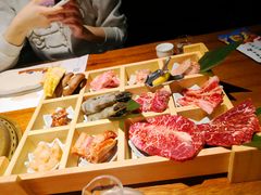 -肉魁屋·烧肉·烧鸟·酒场(高新店)