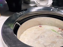 -煲宫猪肚鸡(晶品店)
