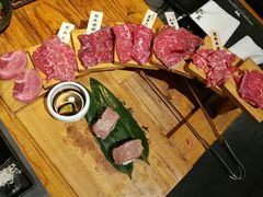 黑牛牛上牛-黑牛の店·和牛烧肉(大悦城店)