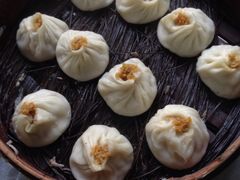 蟹黄汤包-四季美汤包(户部巷店)