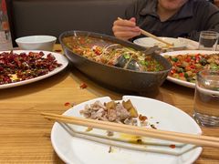 -自贡盐帮菜·玩辣餐厅(樱花园西街店)