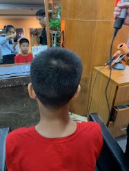 -水灵珑美容造型中心