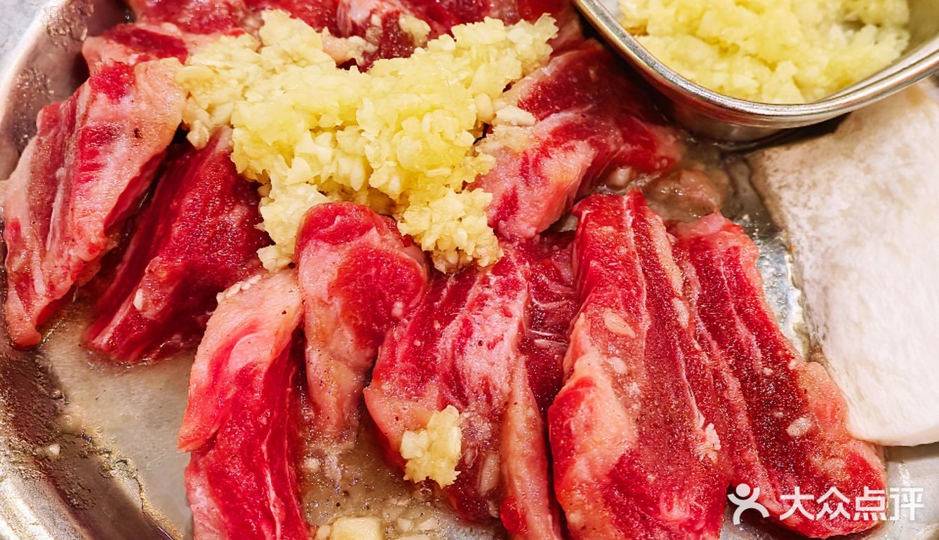 这家烤肉店的肉肉 🥩 口感真棒 (^～^)
