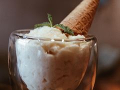 -ZING COFFEE 镜咖啡