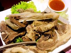 手抓牛肉-吉祥圣雪藏餐