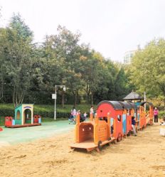 -酷酷兔少儿拓展天地