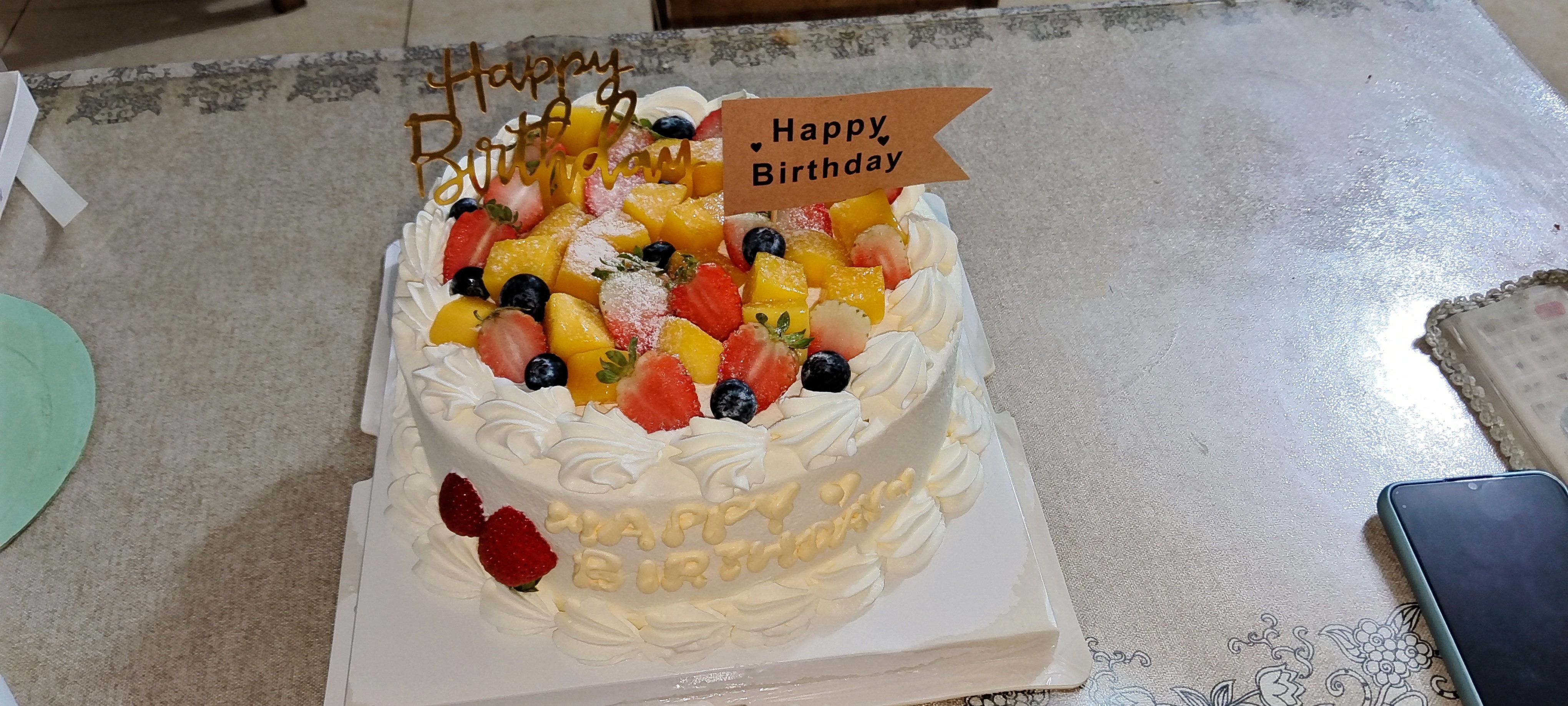 奶油水果蛋糕诱惑