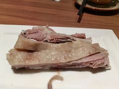 手抓羊肉半斤-贯贯吉·清真餐厅(浙江中路店)