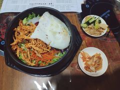 鸡胸肉石锅拌饭-金家休闲餐吧(金家小吃四店)