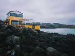 -Cafe Aewol Monsant