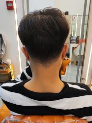 -豪斯塔美发连锁